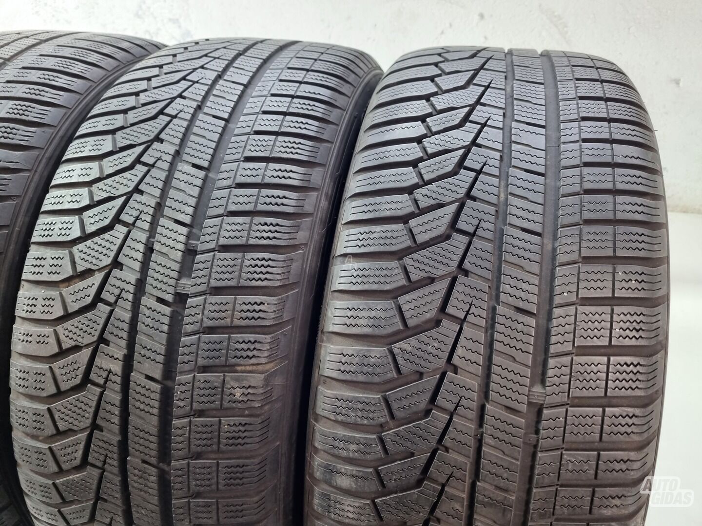 Hankook 5-6mm R18 зимние шины для автомобилей