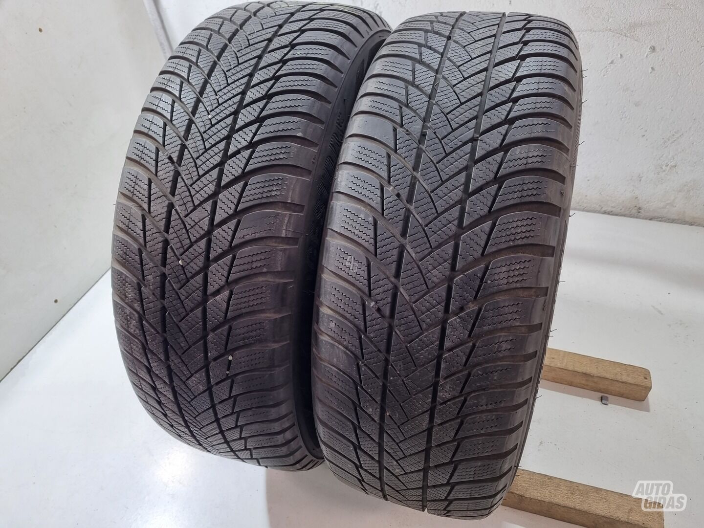 Bridgestone 6mm, 2020m R18 зимние шины для автомобилей