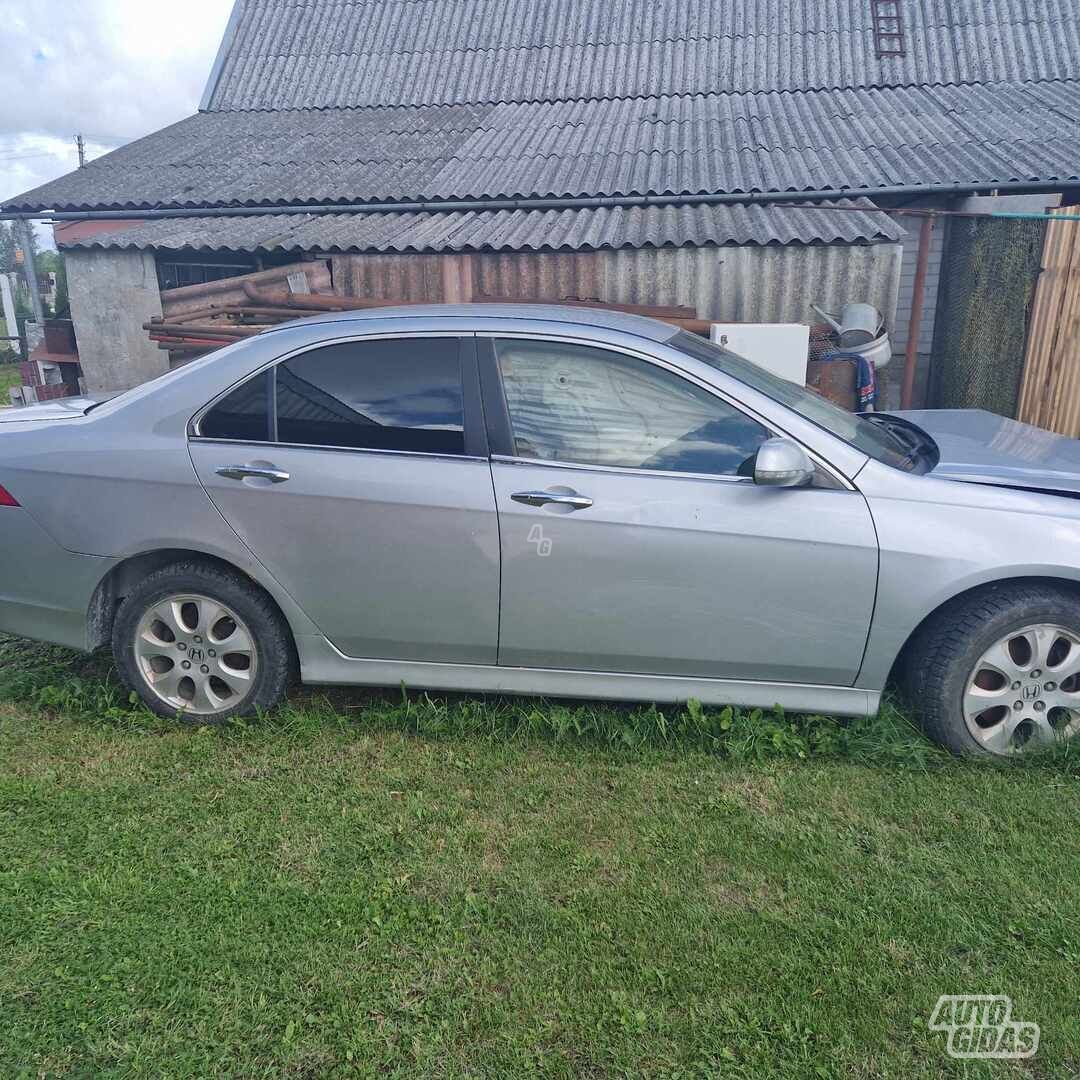 Honda Accord 2006 m dalys