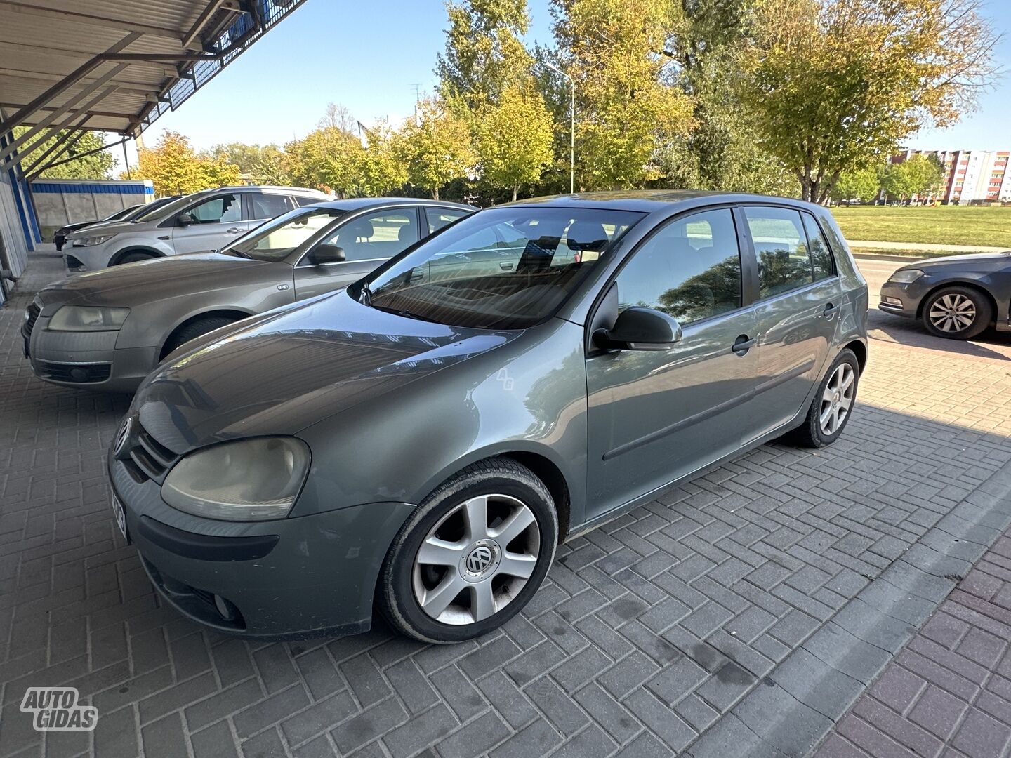 Volkswagen Golf 2004 г Хэтчбек