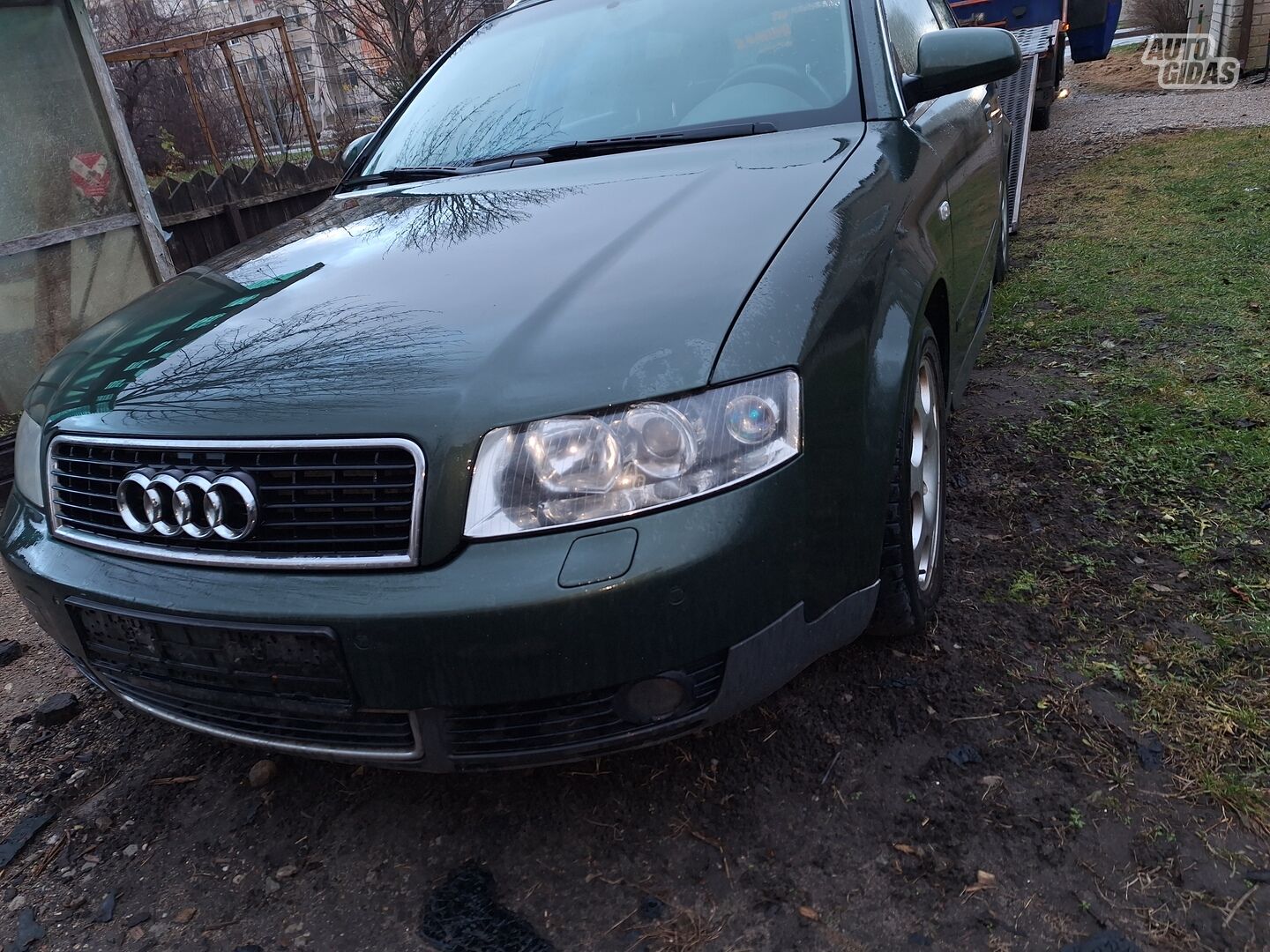 Audi A4 2003 г запчясти