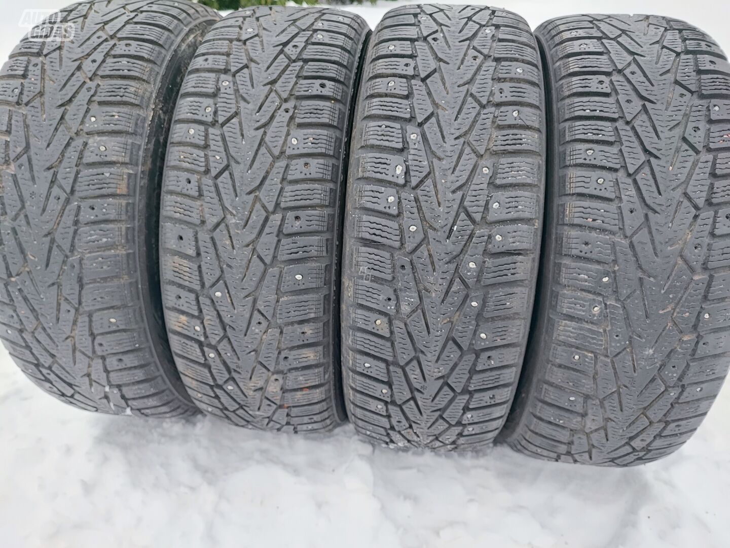 Nokian HAkkapeliitta 6mm R15 зимние шины для автомобилей