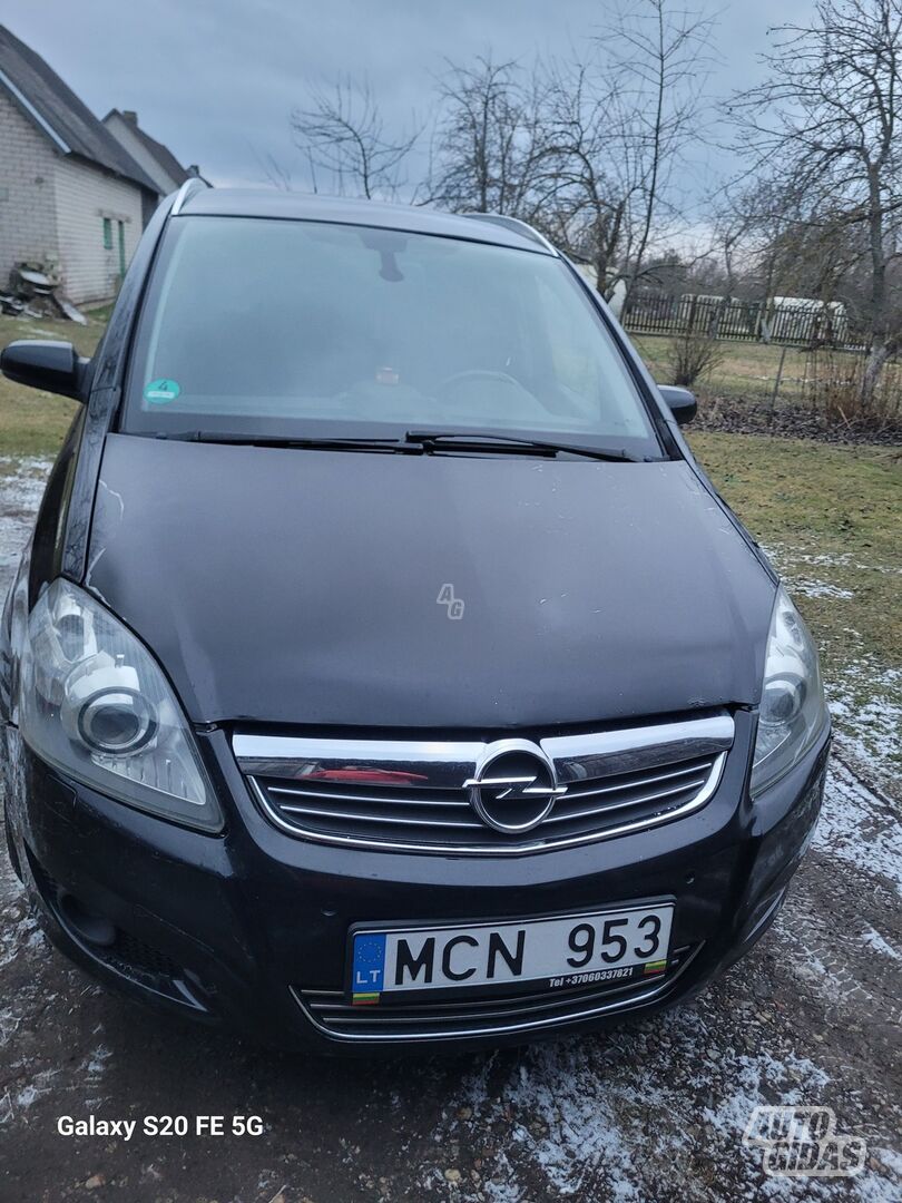 Opel Zafira 2008 y Off-road / Crossover