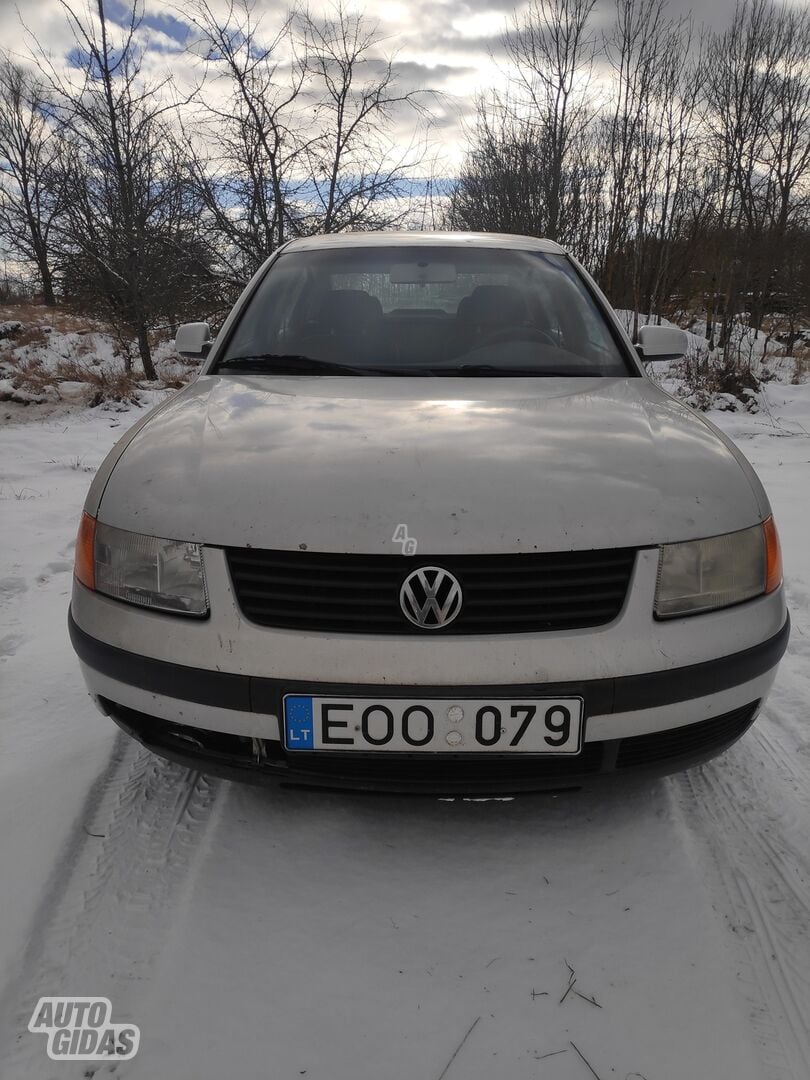 Volkswagen Passat 2000 y Sedan