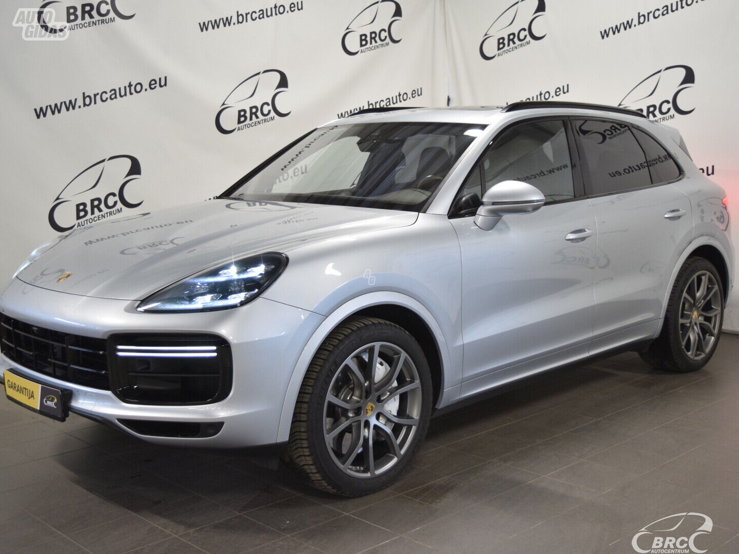 Porsche Cayenne Turbo 2018 г