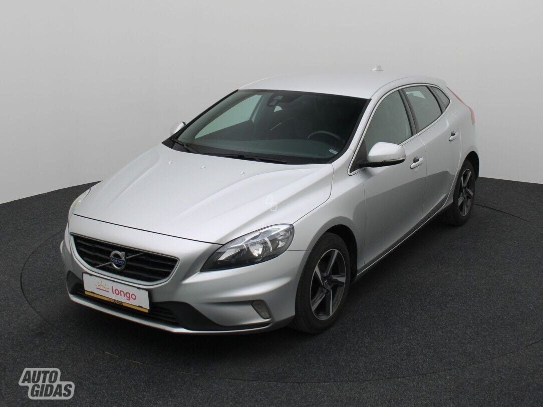 Volvo V40 2015 y Hatchback