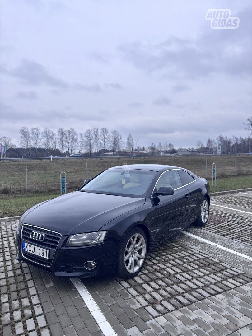 Audi A5 2009 m Coupe