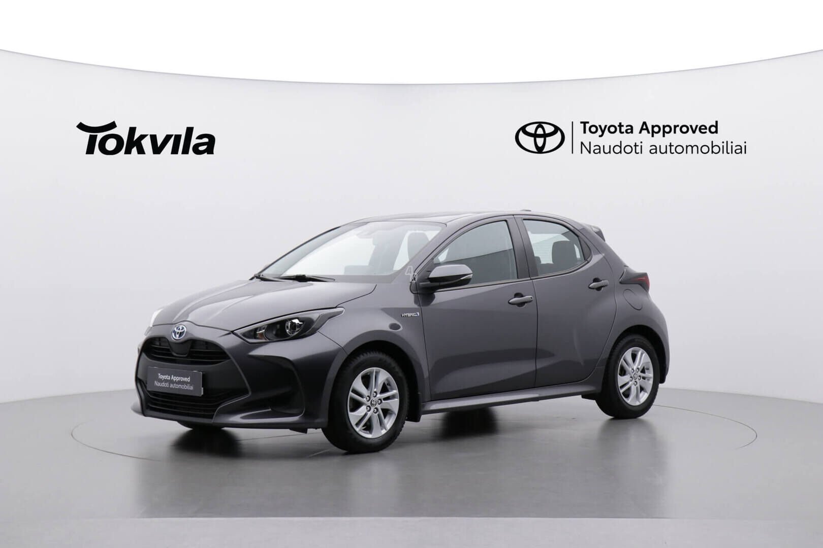 Toyota Yaris 2021 г Хэтчбек