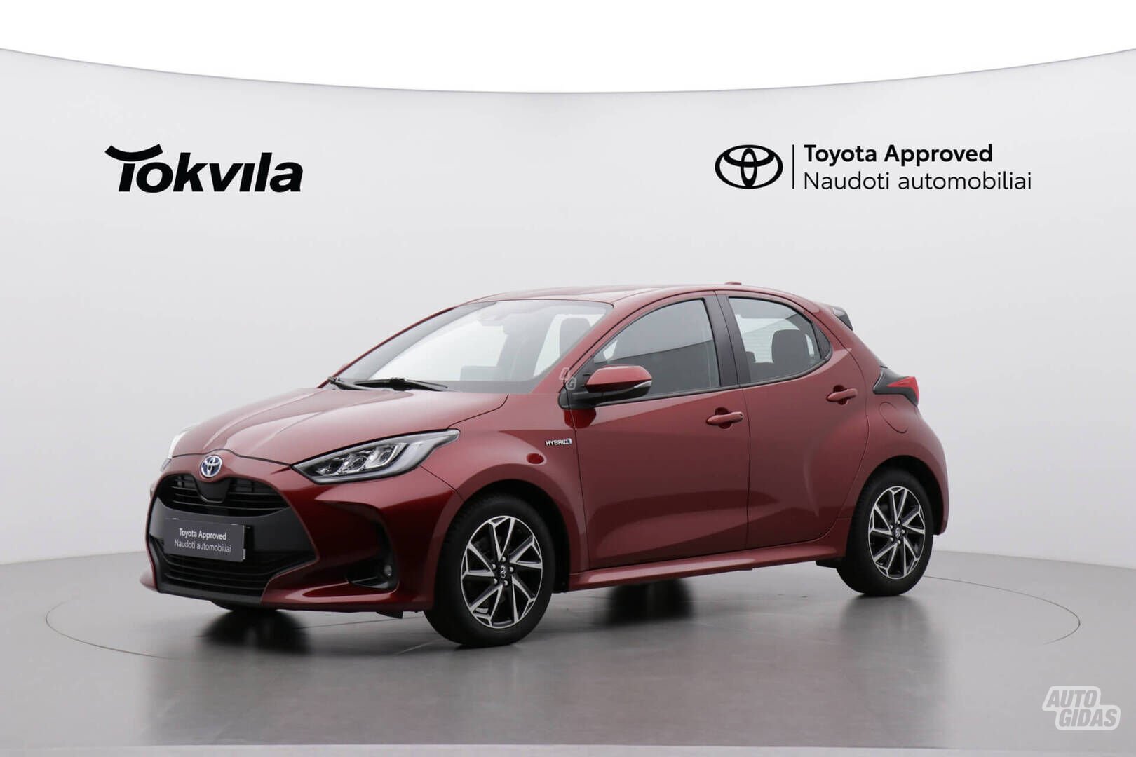 Toyota Yaris 2021 г Хэтчбек