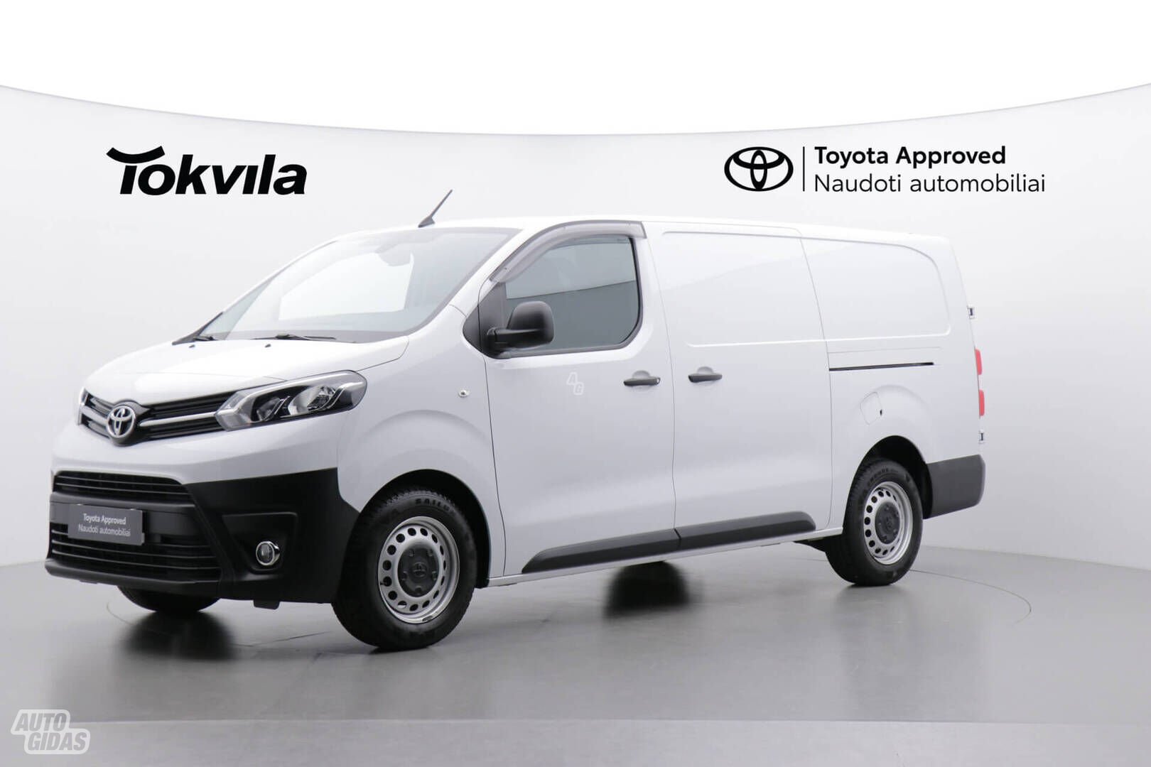 Toyota Proace 2024 y Commercial auto (with box)