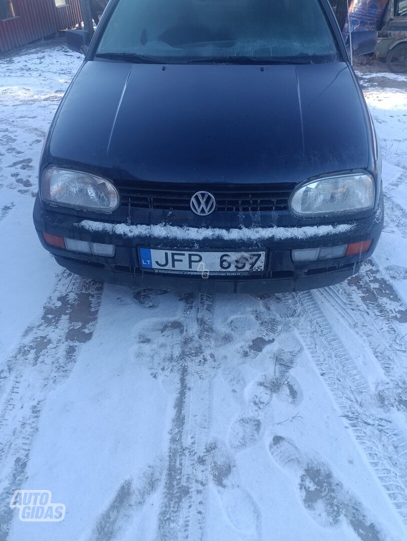 Volkswagen Golf 1992 m Hečbekas