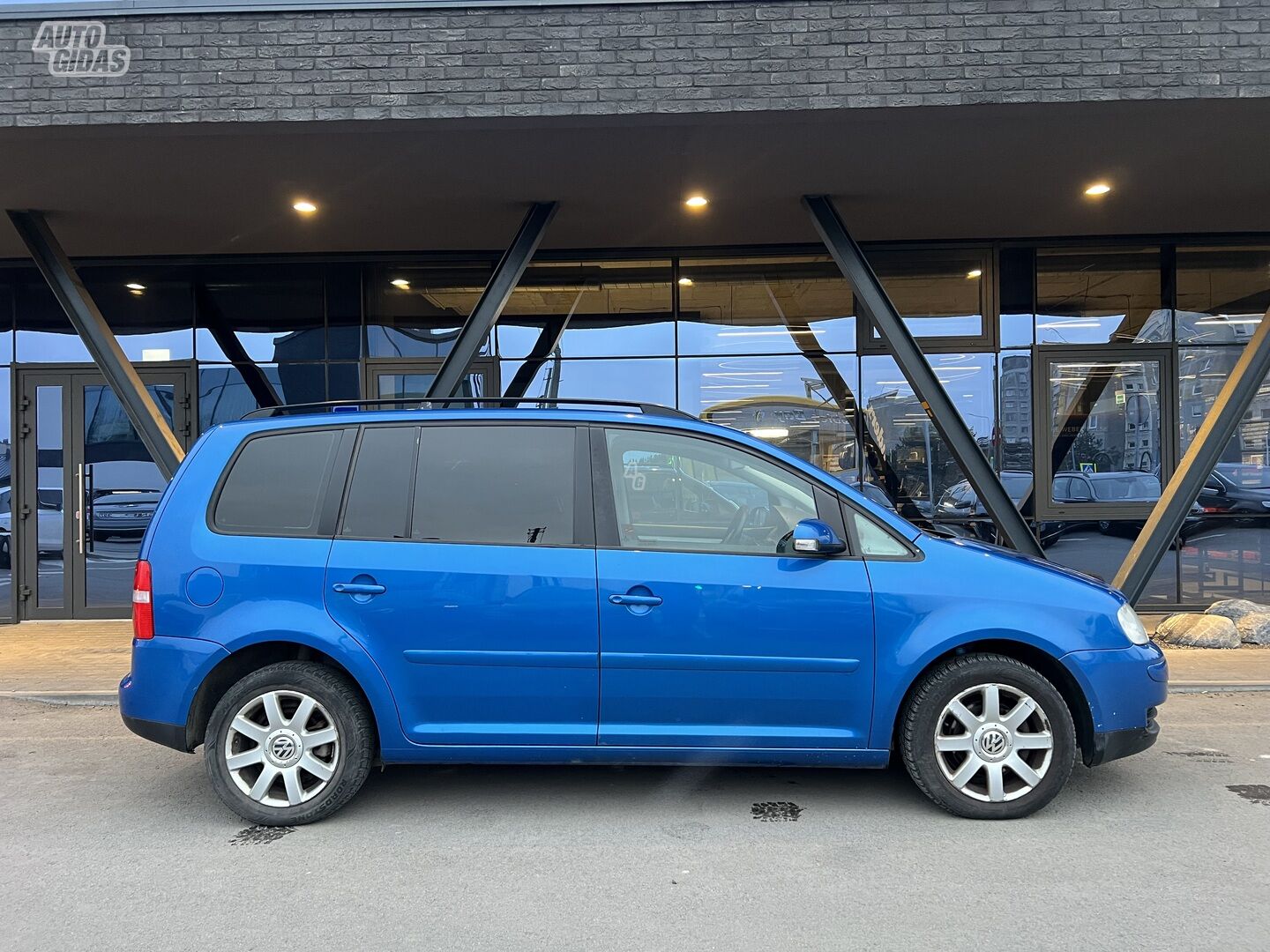 Volkswagen Touran 2003 m Vienatūris