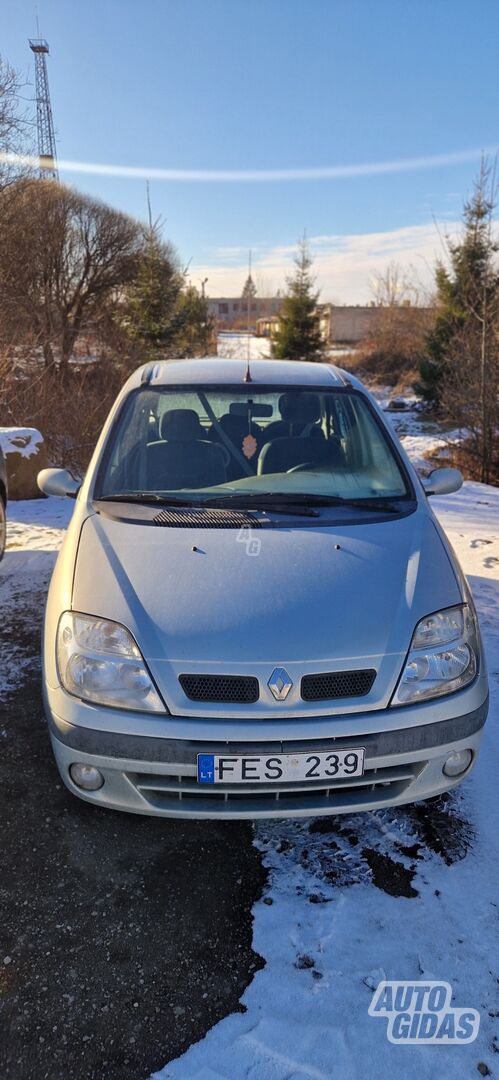 Renault Scenic 2001 г Хэтчбек