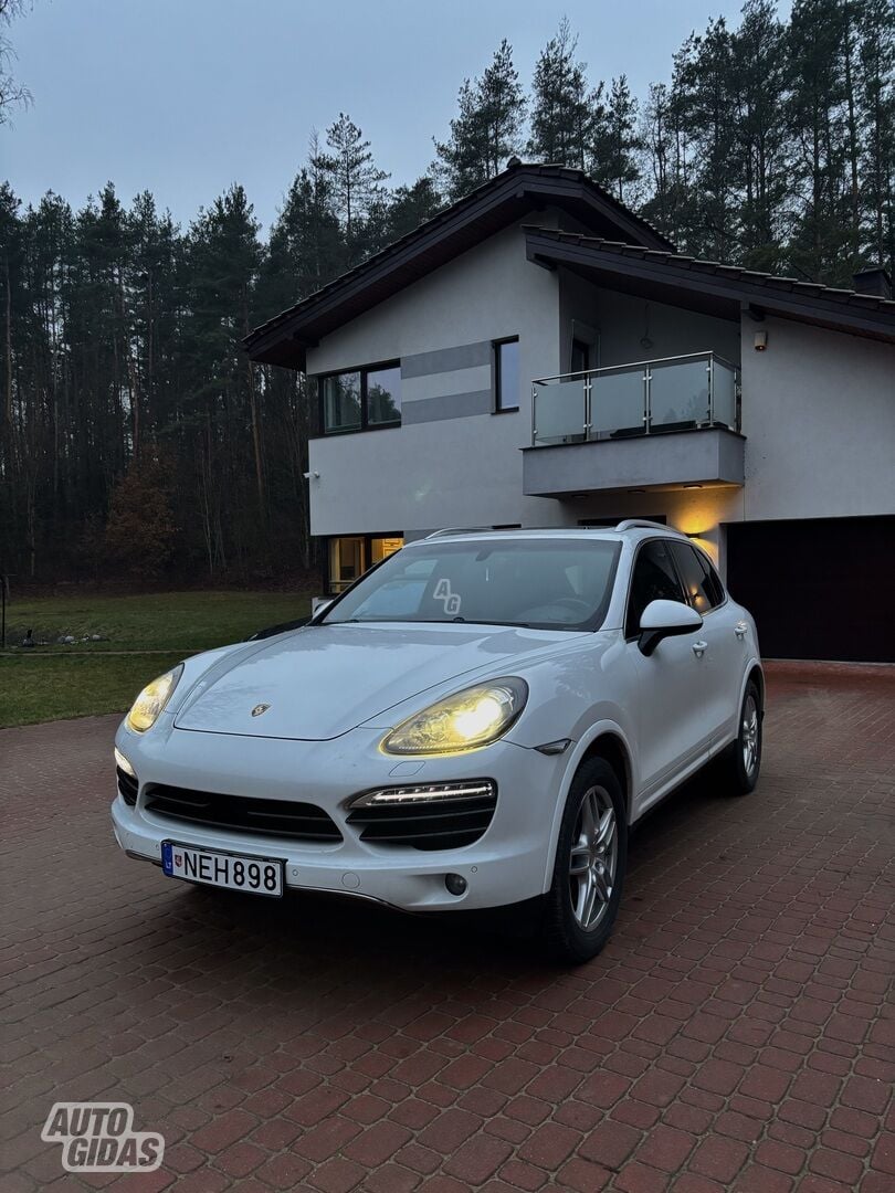 Porsche Cayenne 2012 m Visureigis / Krosoveris