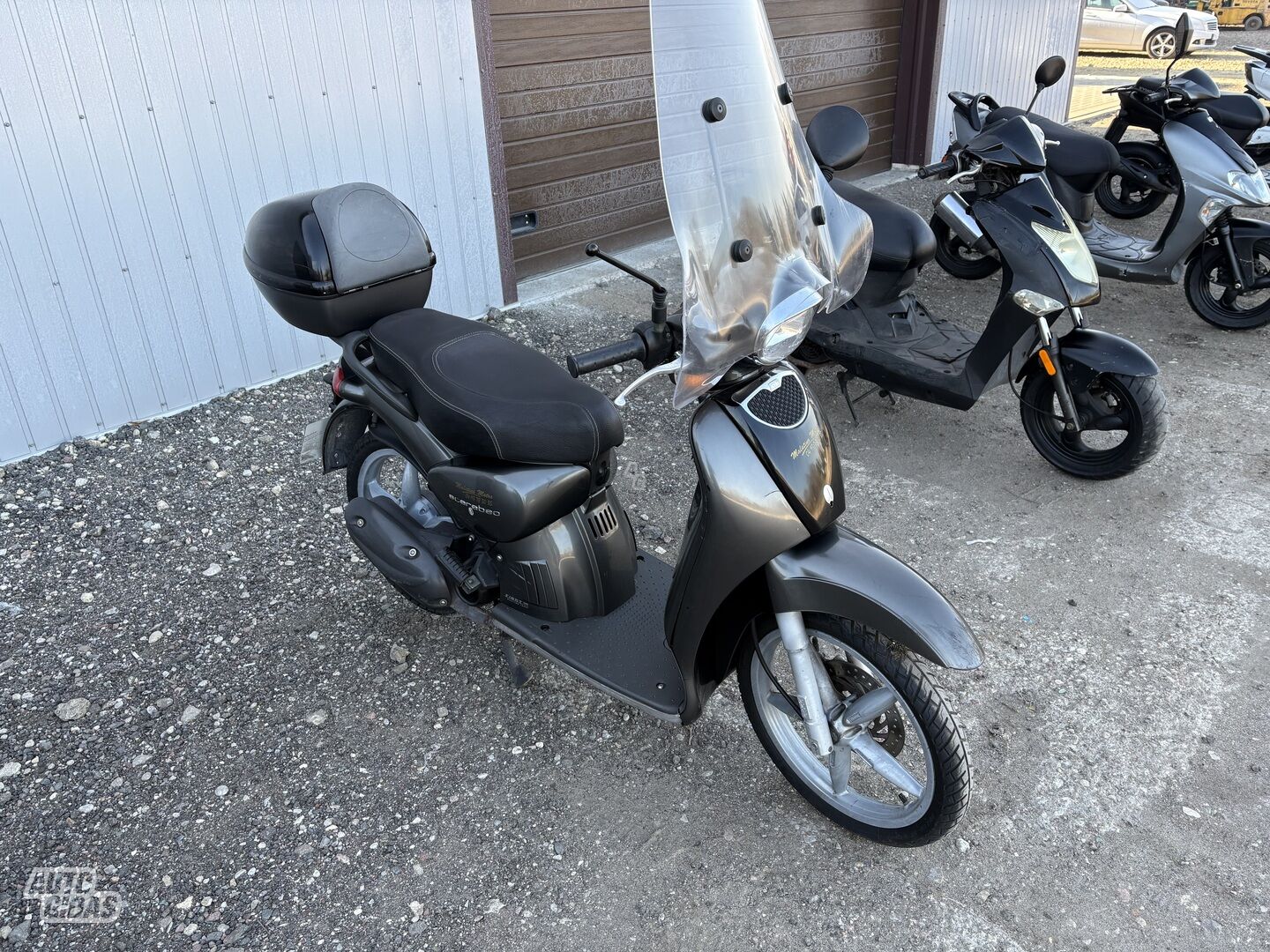 Aprilia Scarabeo 2005 y Scooter / moped