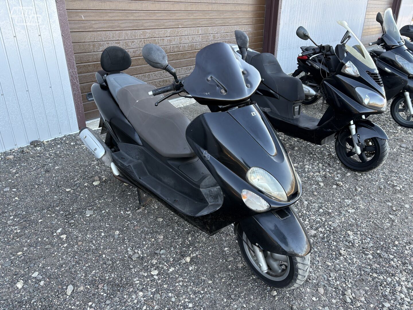 Yamaha Majesty 2005 y Scooter / moped