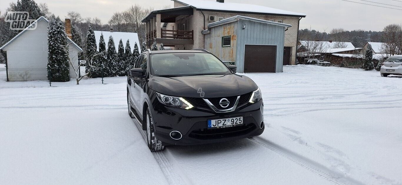 Nissan Qashqai 2017 г Внедорожник / Кроссовер