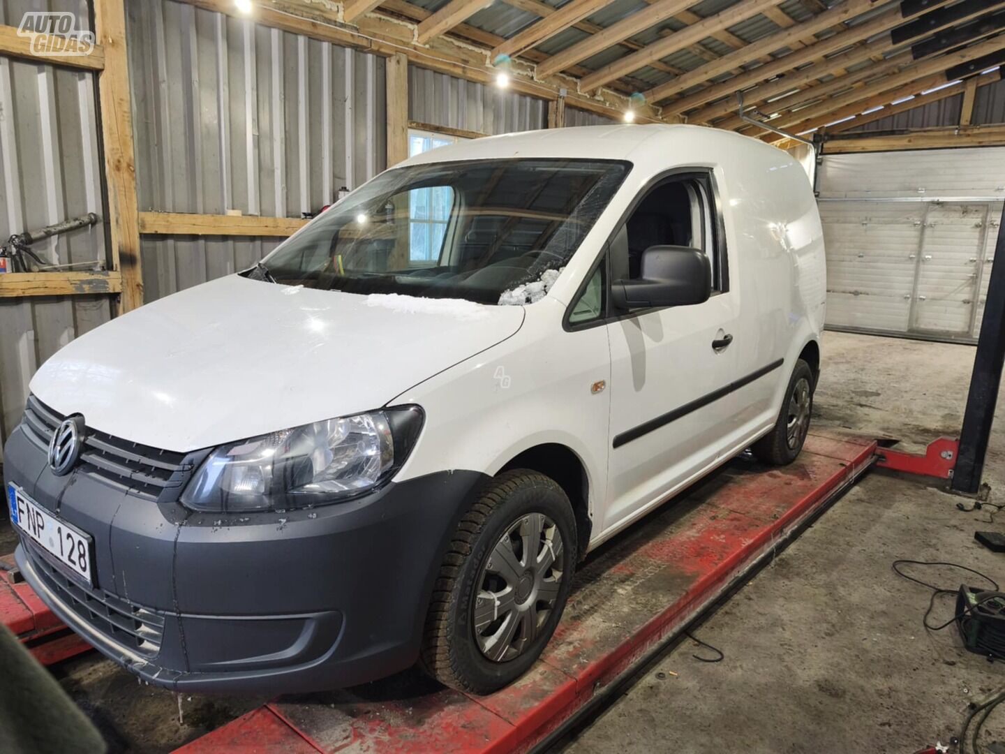 Volkswagen Caddy 2011 m Komercinis auto(su būda)