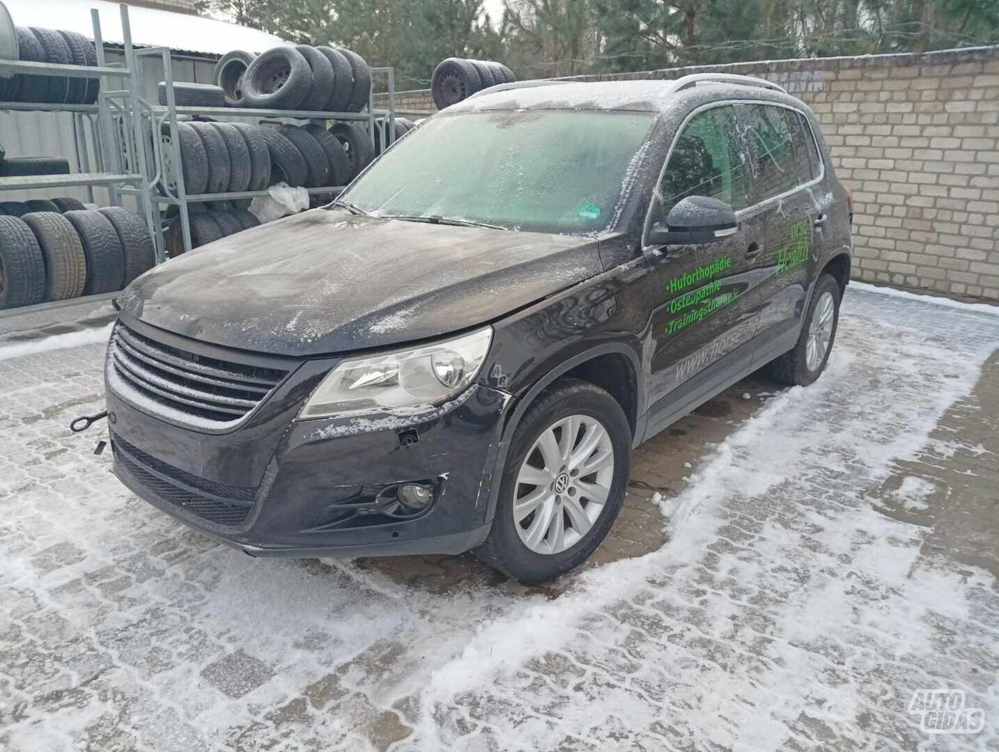 Volkswagen Tiguan 2010 г запчясти