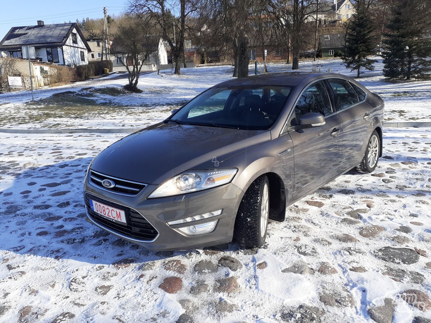 Ford Mondeo 2011 y Hatchback