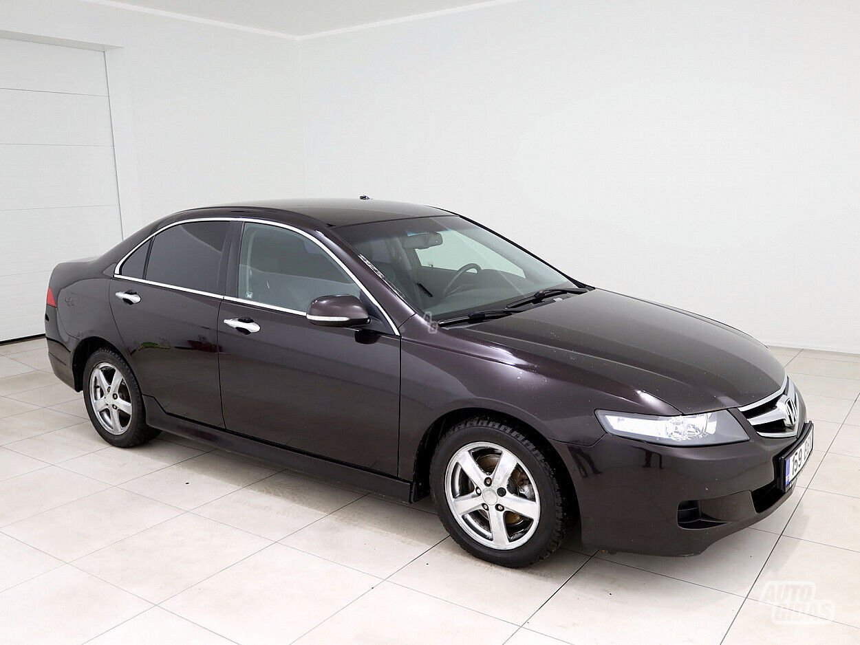 Honda Accord 2006 г Седан