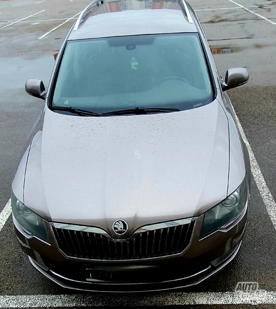 Skoda Superb 2014 y Wagon