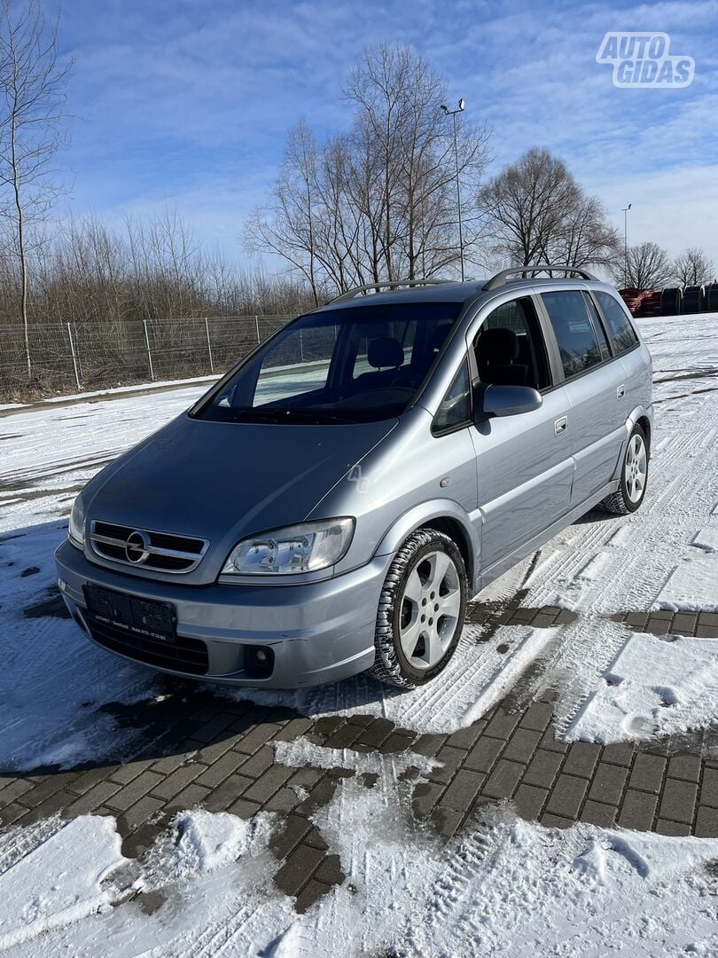 Opel Zafira 2005 y Van