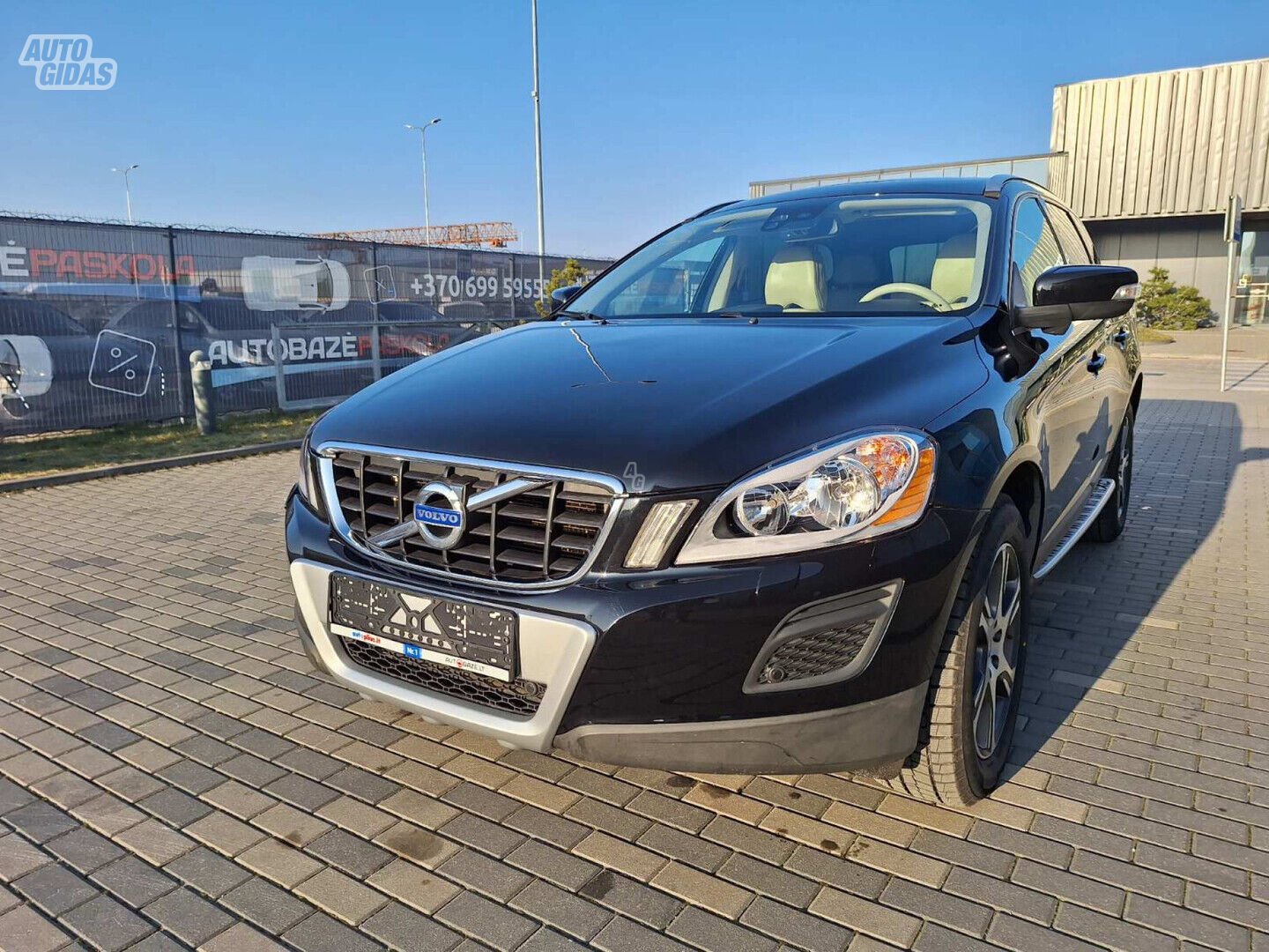 Volvo 2011 m Visureigis / Krosoveris