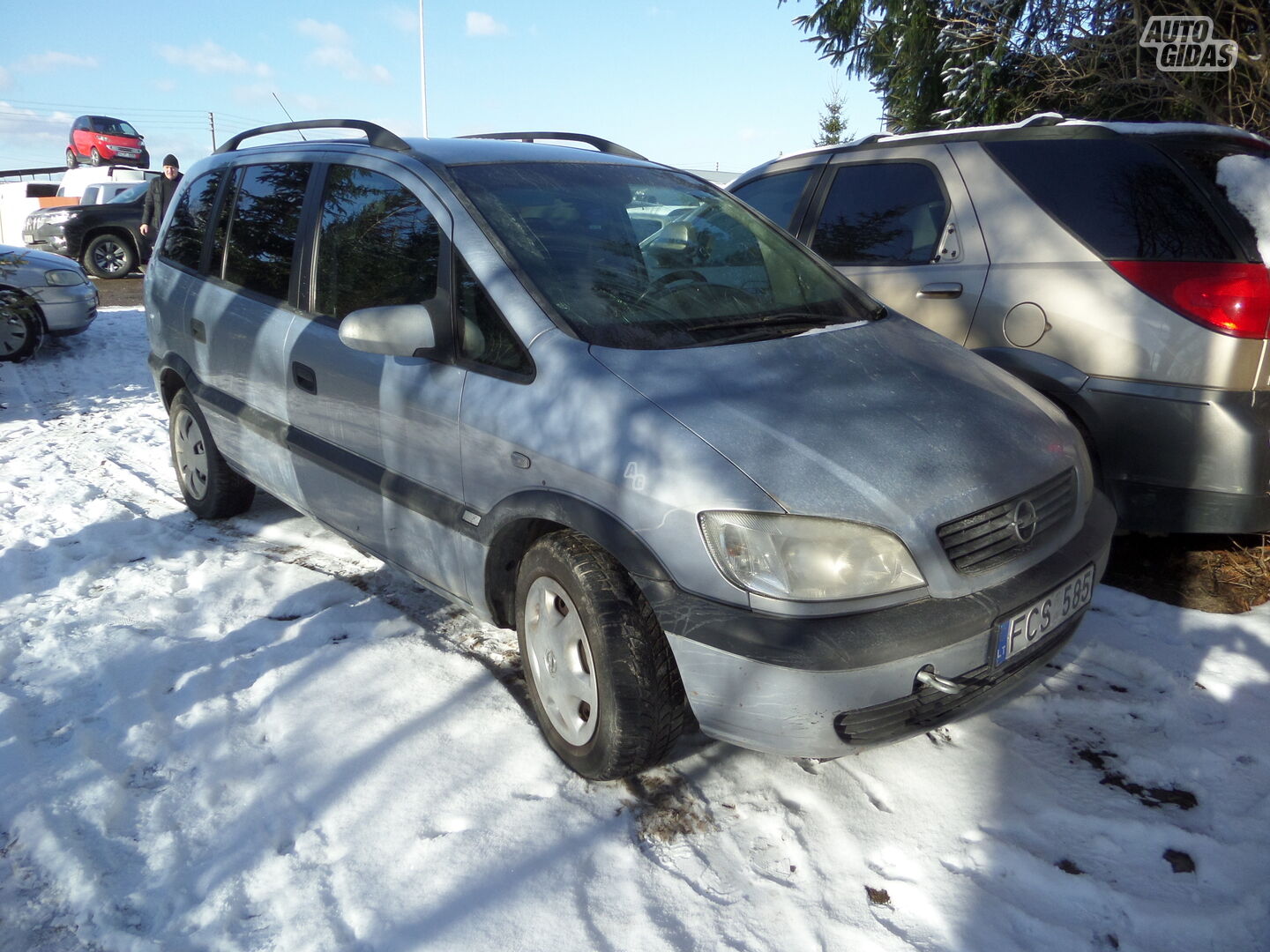 Opel Zafira 2.0d 2002 m dalys