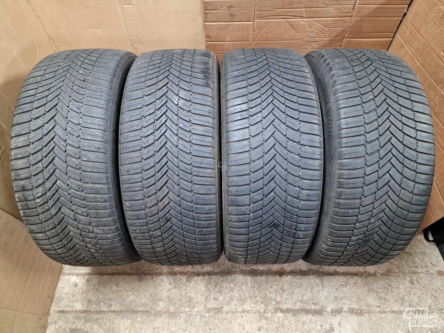 Bridgestone WeatherControl A005  R20 žieminės padangos lengviesiems