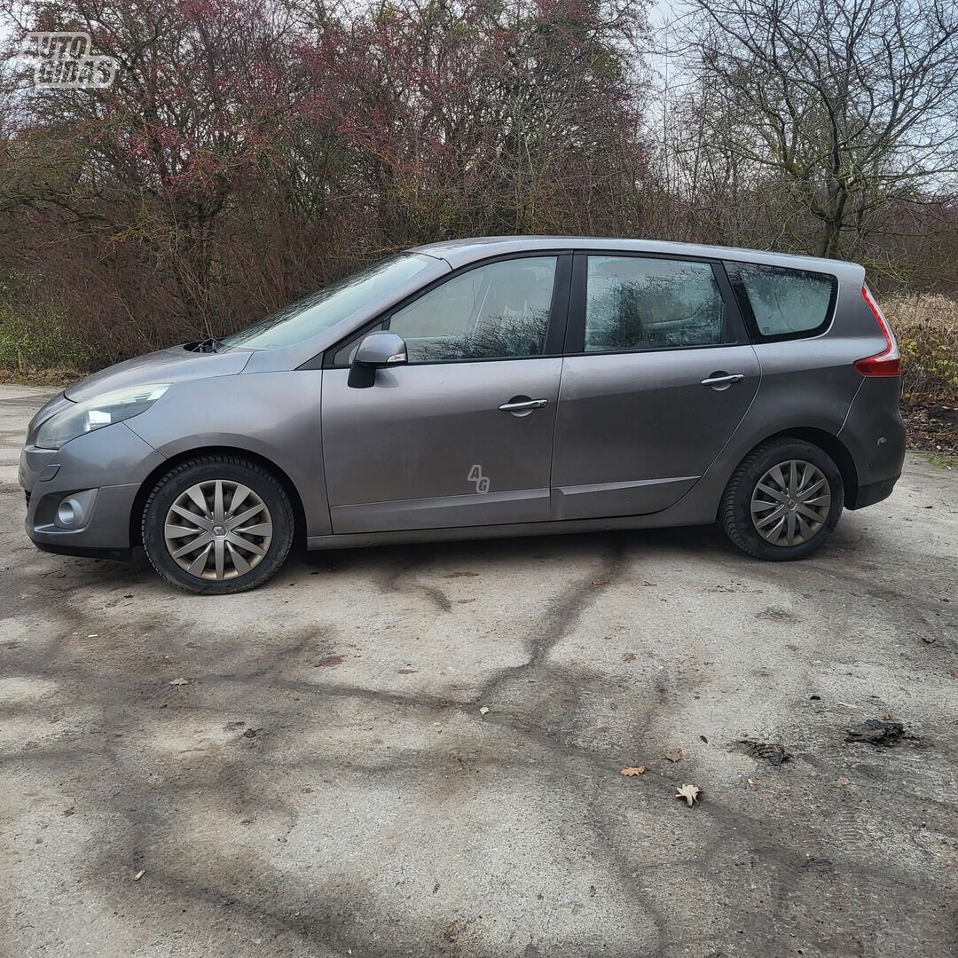 Renault Grand Scenic 2011 г Минивэн