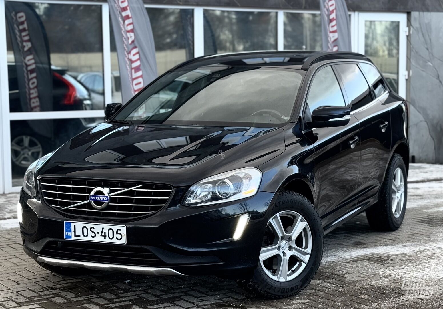 Volvo XC60 2014 y Off-road / Crossover