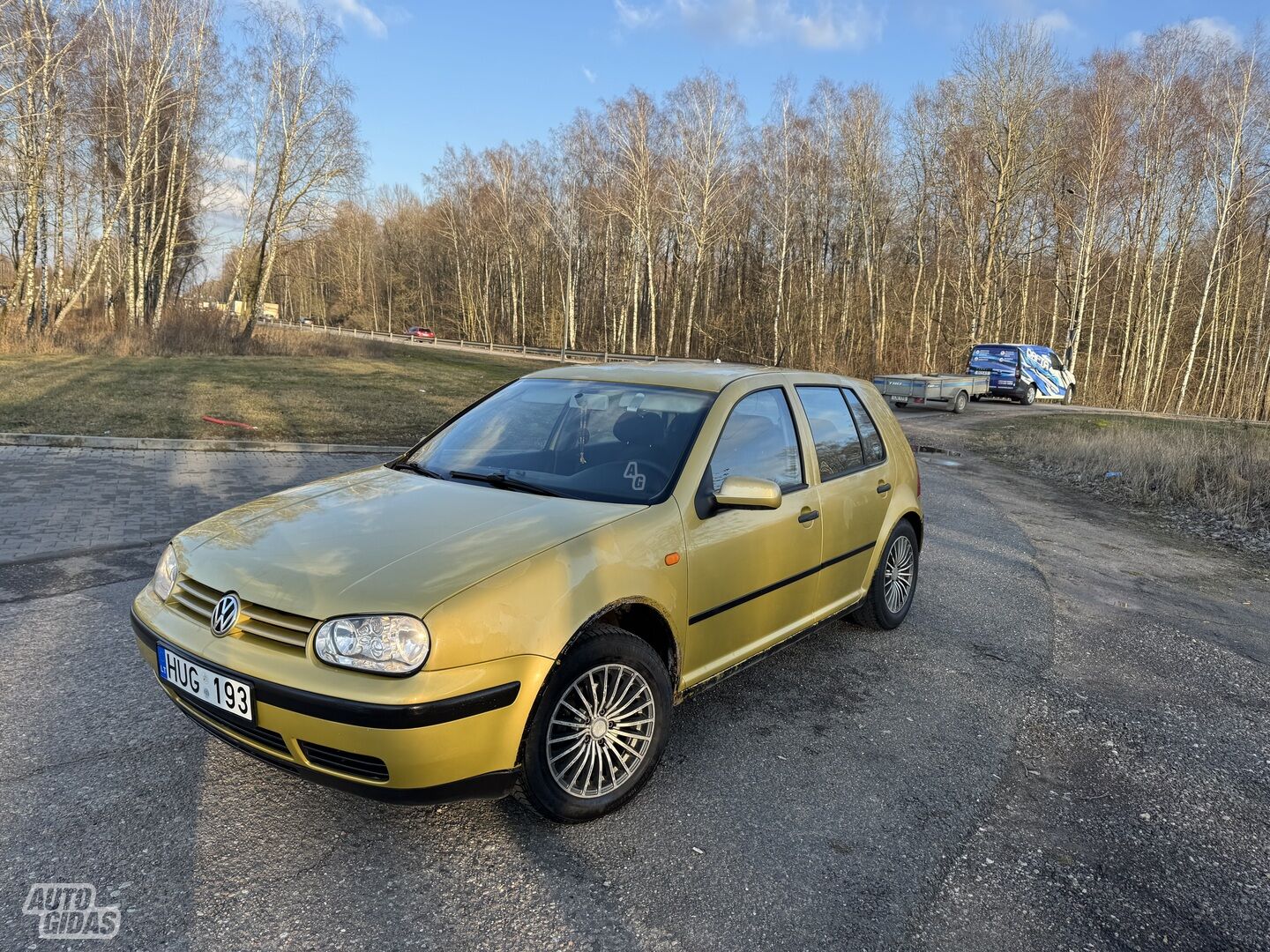 Volkswagen Golf 2000 г Хэтчбек