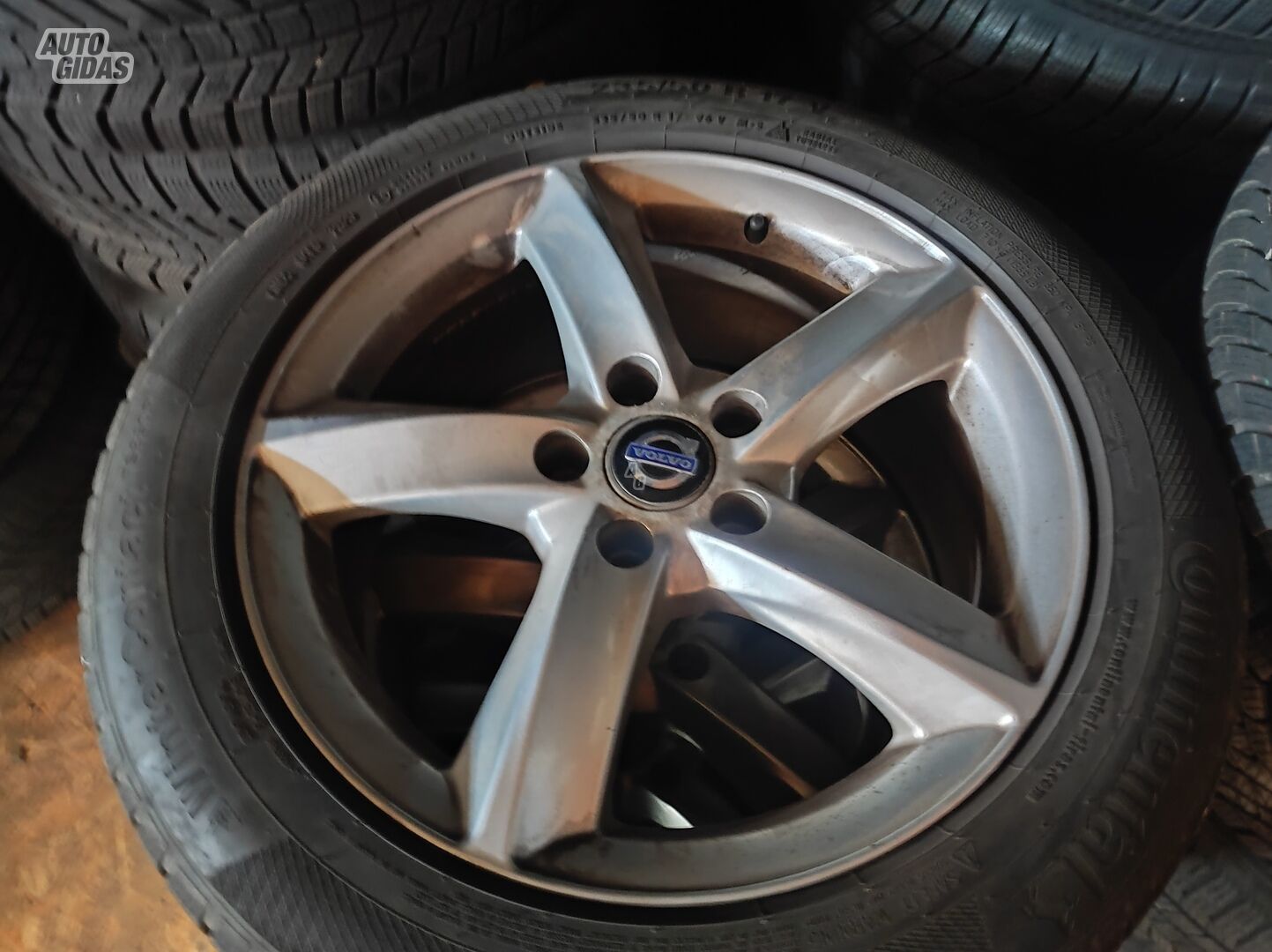 Mega light alloy R17 rims