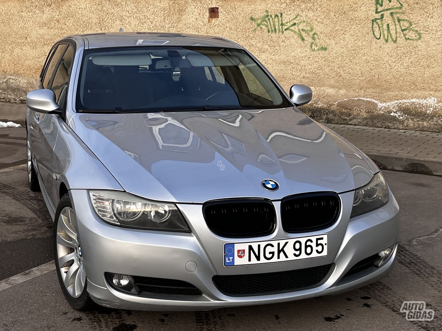 Bmw 320 2009 г Универсал