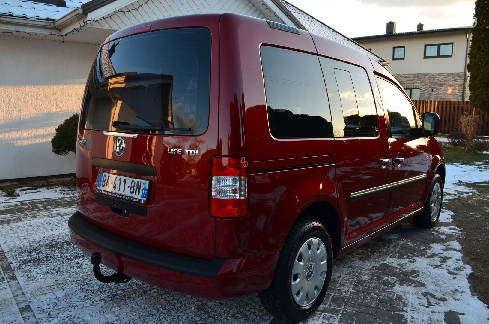 Volkswagen Caddy 2010 y Van