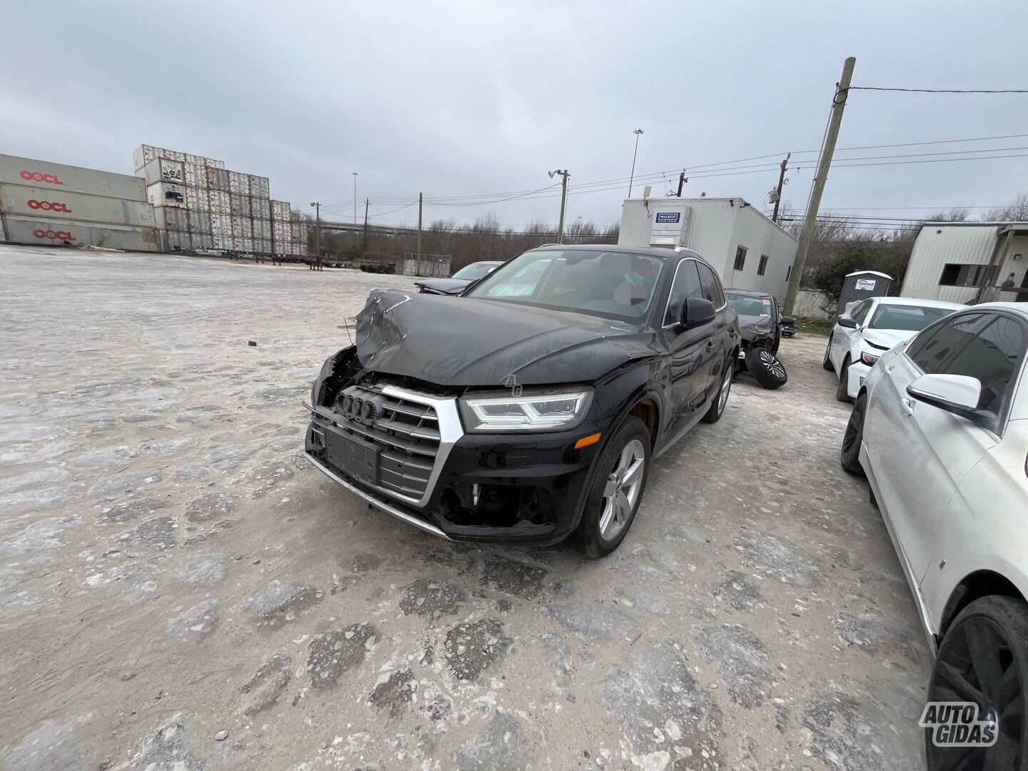 Audi Q5 2018 y Off-road / Crossover