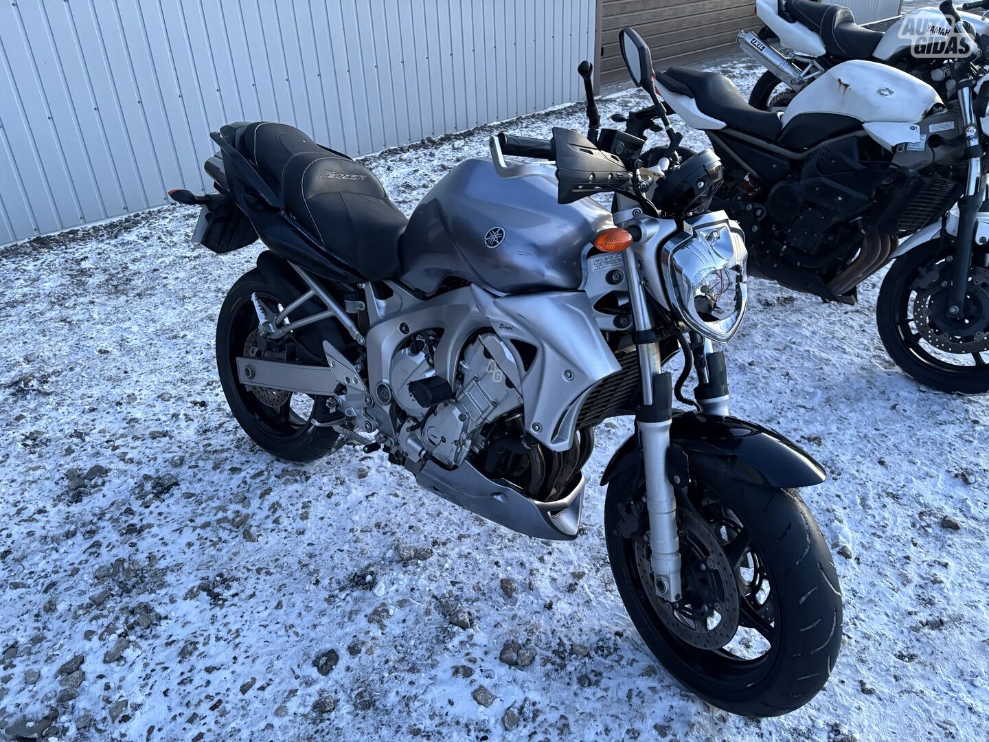 Yamaha Fz6 2008 y Classical / Streetbike motorcycle