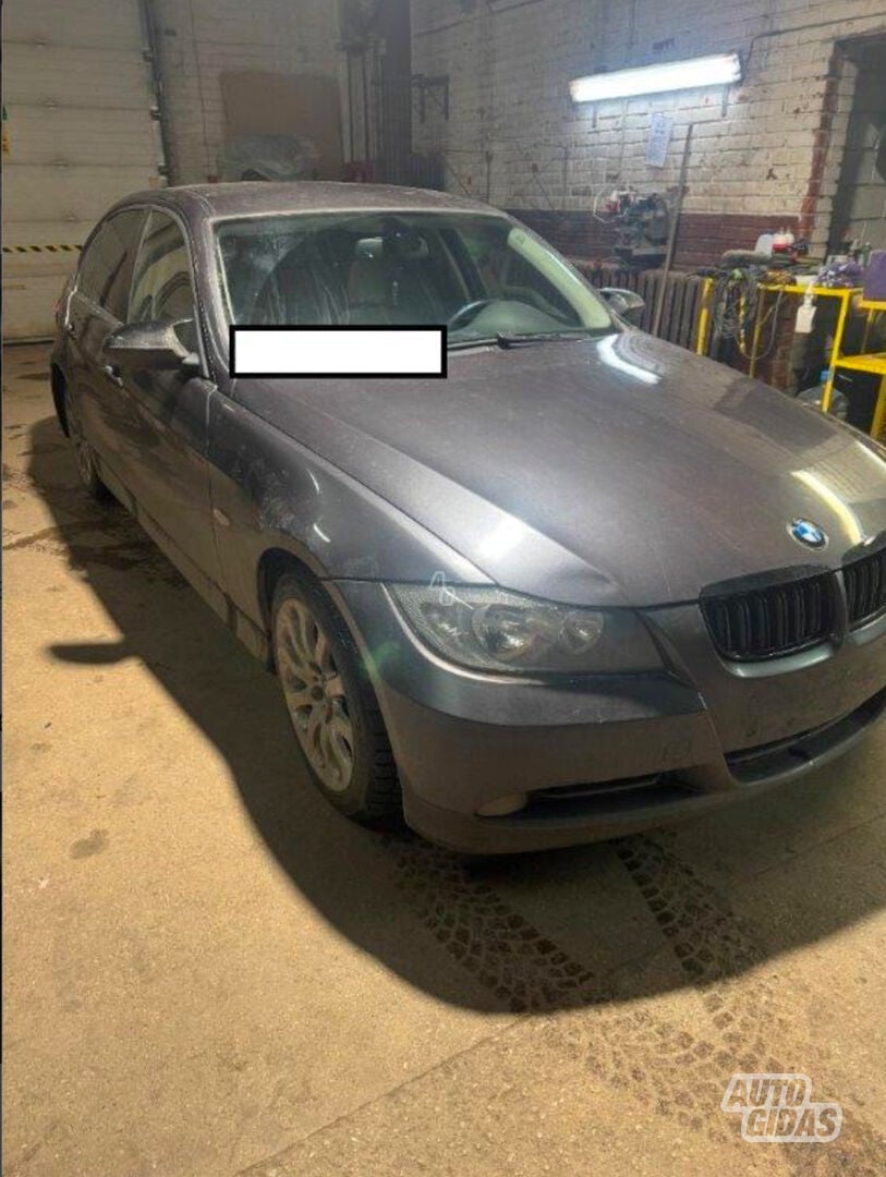 Bmw 320 2006 m Sedanas