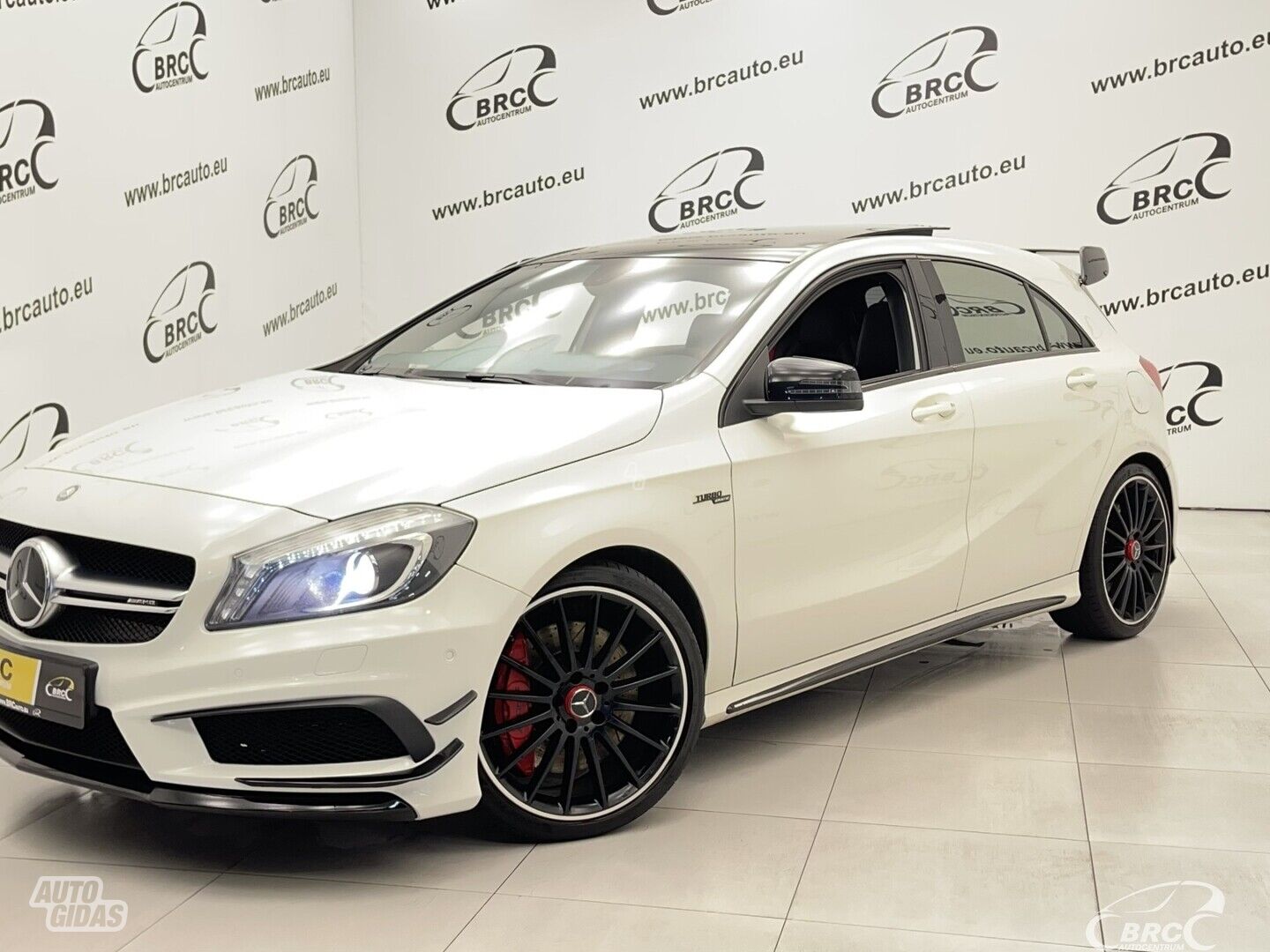 Mercedes-Benz A45 AMG 4Matic 2015 m