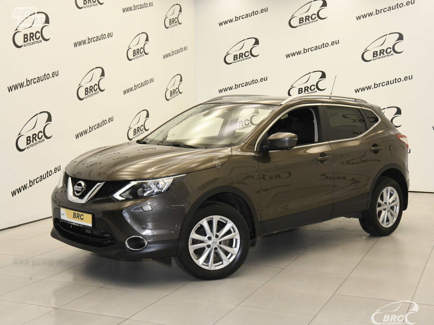 Nissan Qashqai 1.2 DIG-T Tekna Auto 2016 m