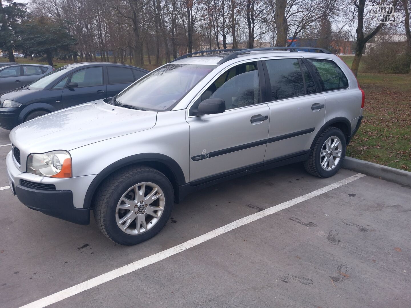 Volvo XC90 2005 y Off-road / Crossover