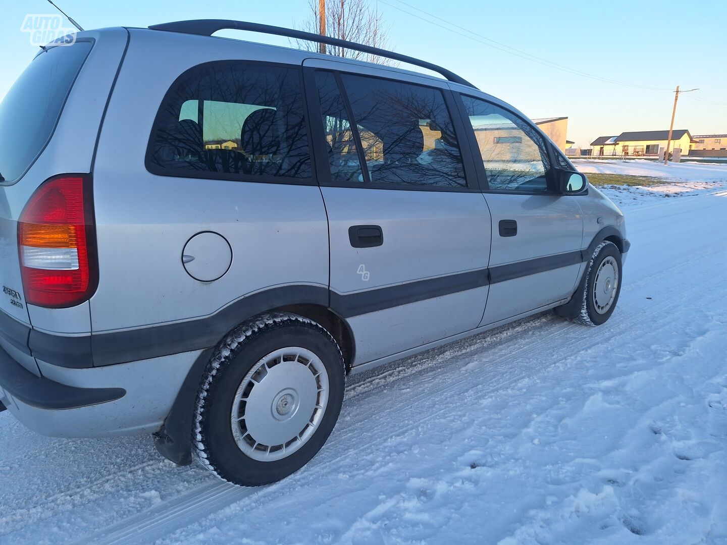 Opel Zafira 2002 г Минивэн