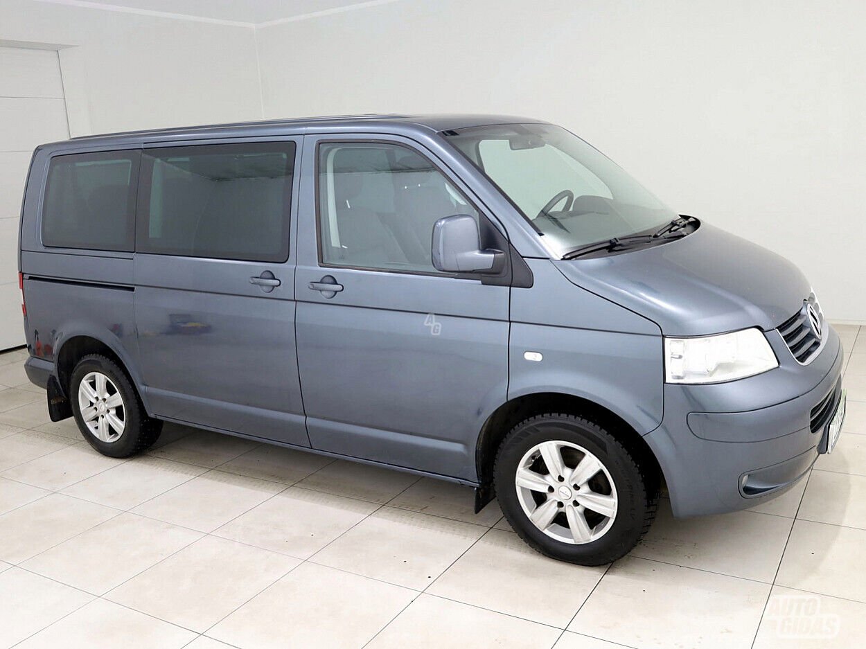 Volkswagen Caravelle 2005 г Минивэн