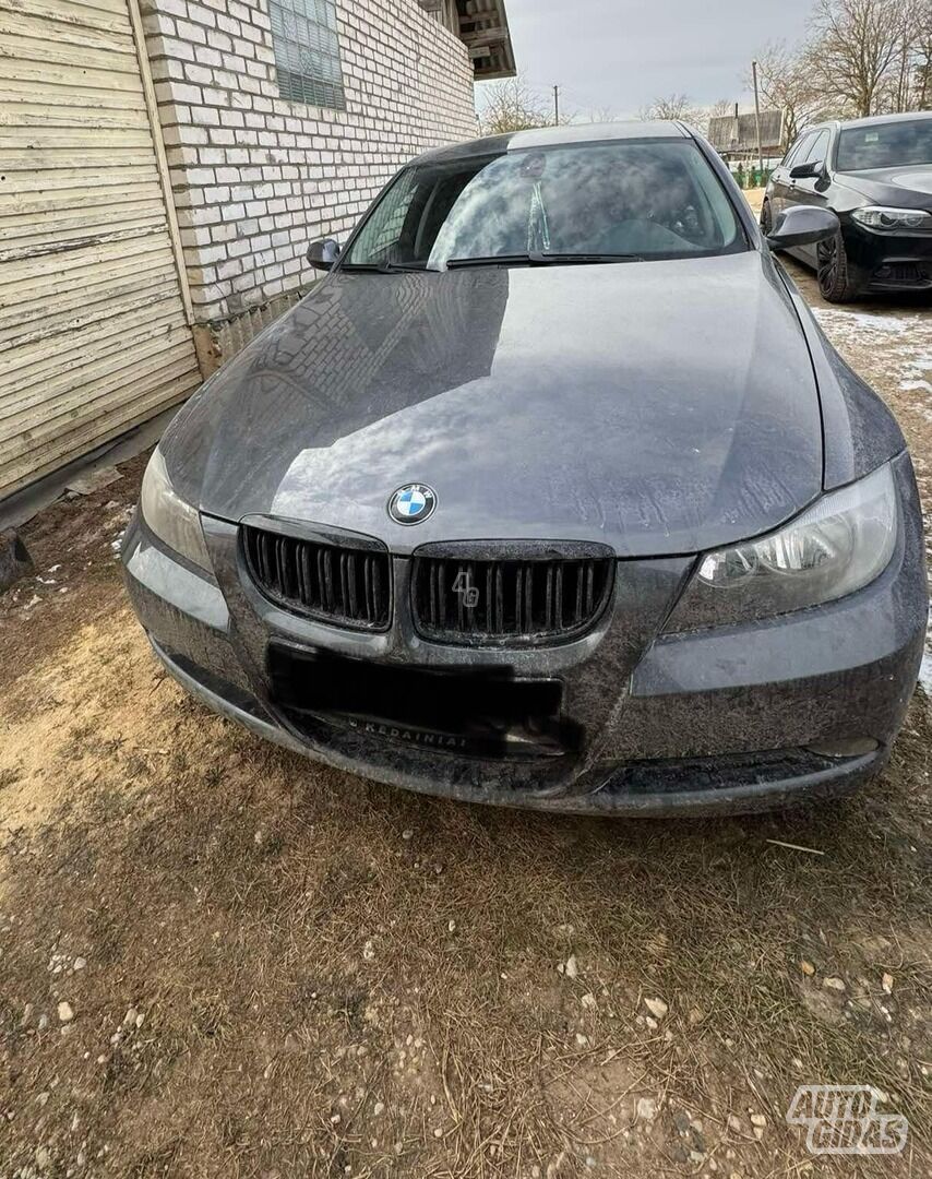 Bmw 320 2008 г Седан