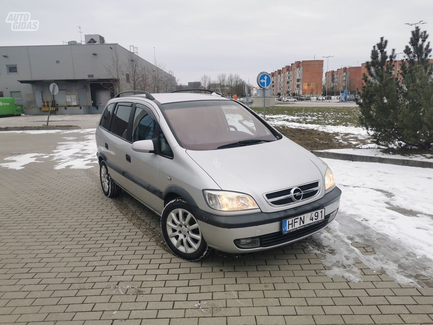 Opel Zafira DTI 2001 y