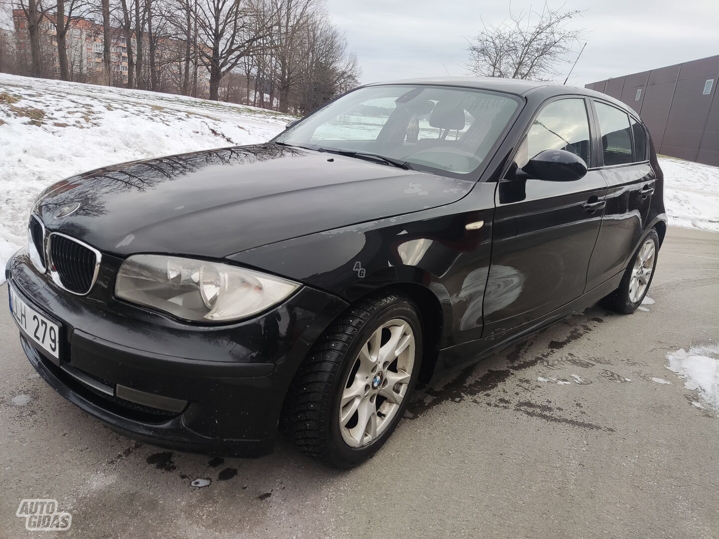 Bmw 118 2008 г Хэтчбек