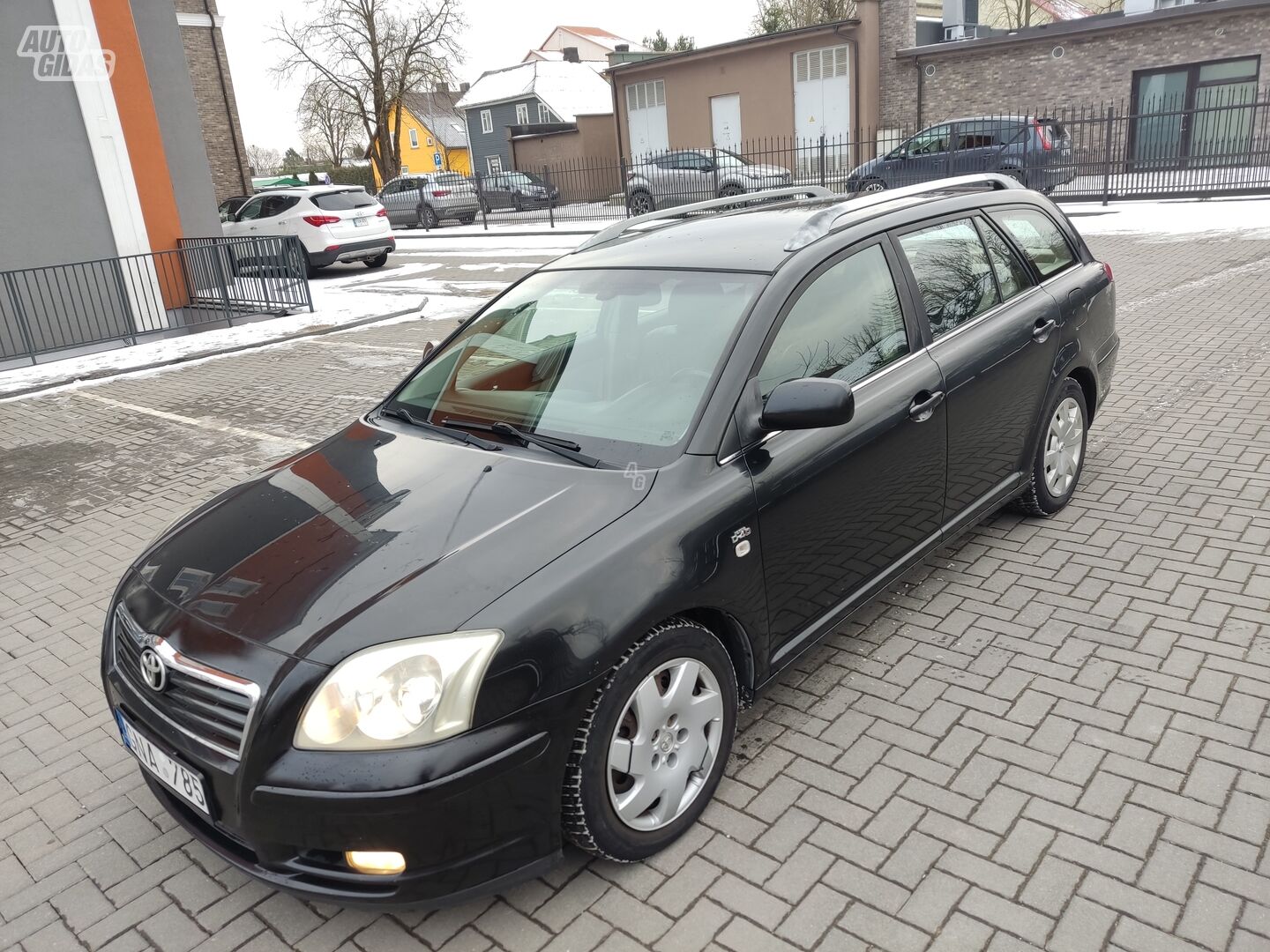 Toyota Avensis D-4D 2004 m