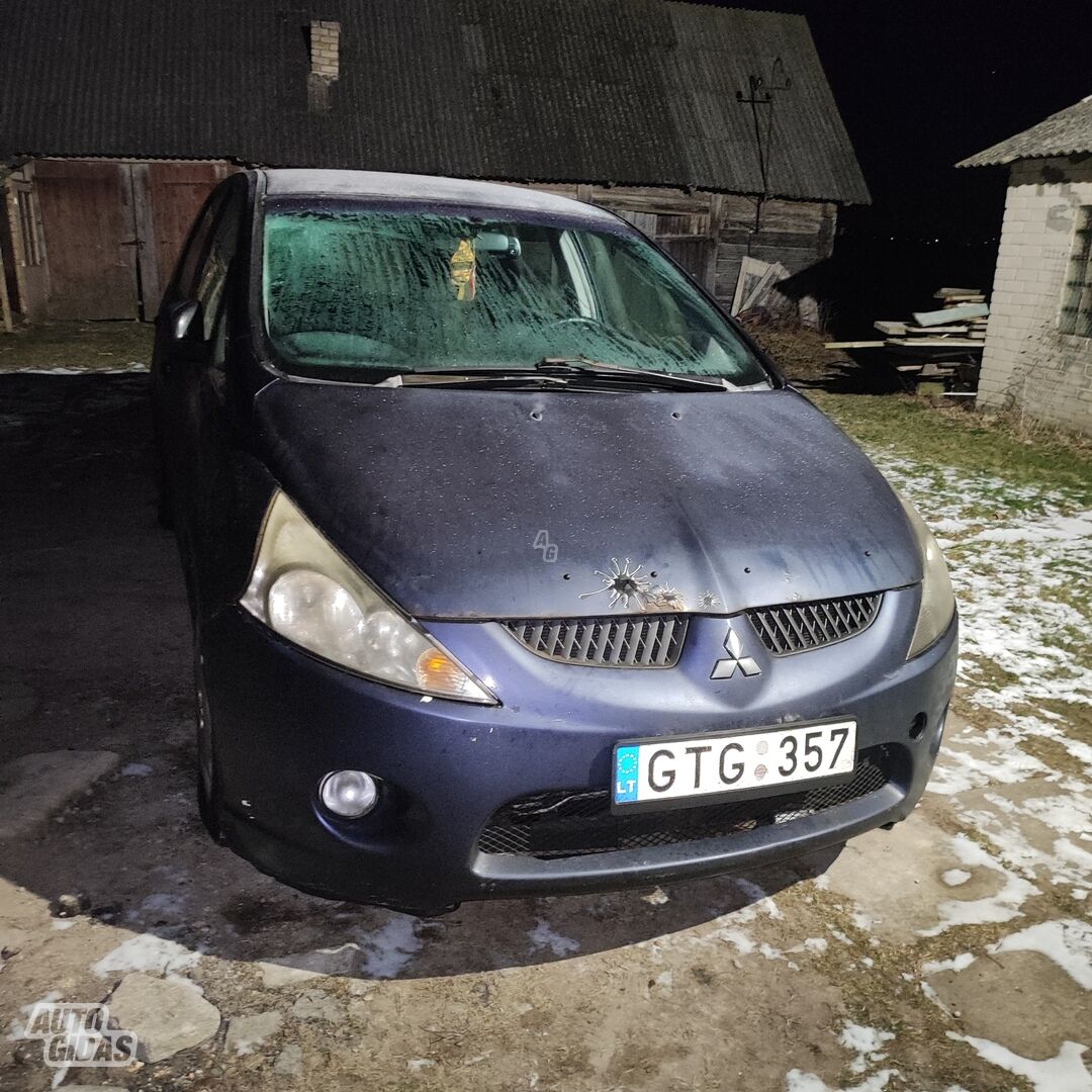 Mitsubishi Grandis 2004 m Vienatūris