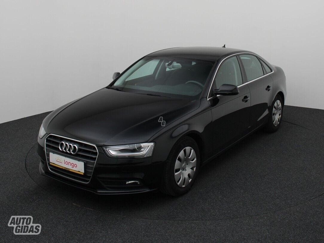 Audi A4 2013 m Sedanas